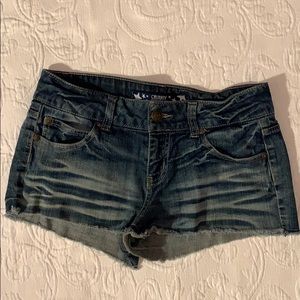 ♻️Celebrity Pink Jeans Shorts